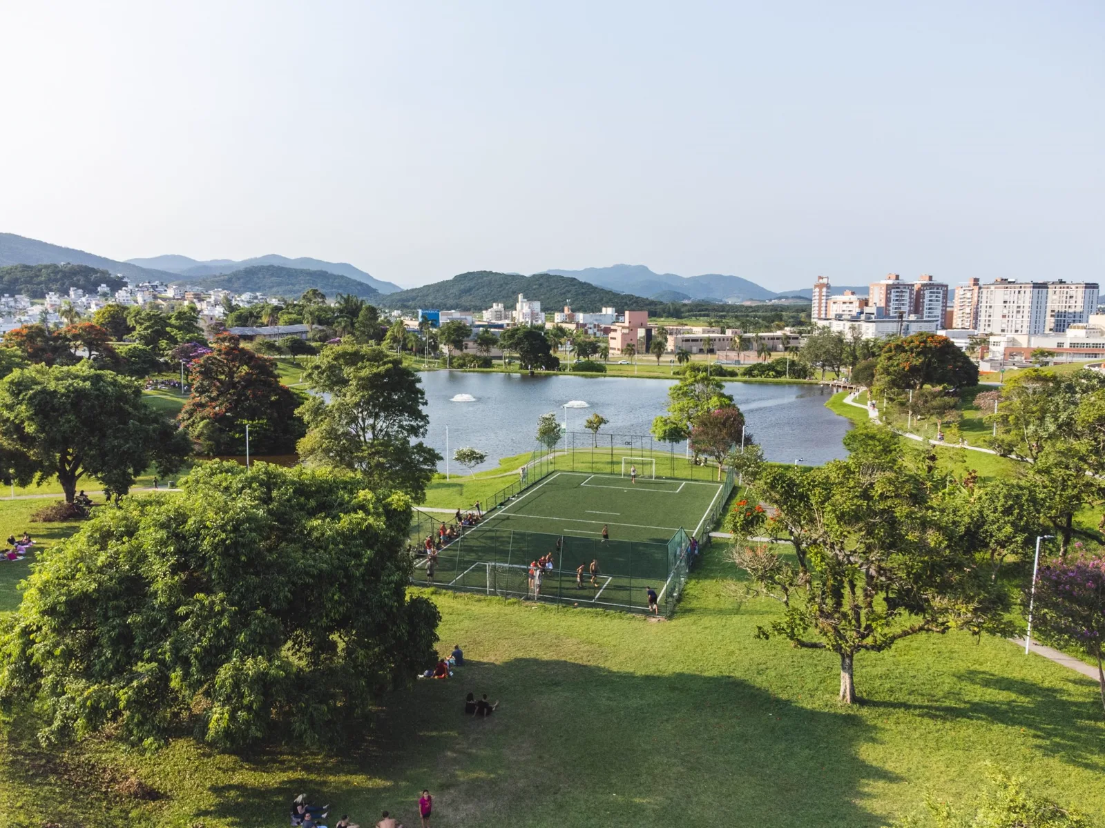 Parque dos Lagos com quadra e área de lazer na Pedra Branca, Palhoça SC